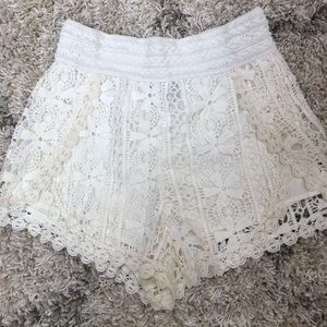 🦚Romeo &Juliet Couture Shorts White S